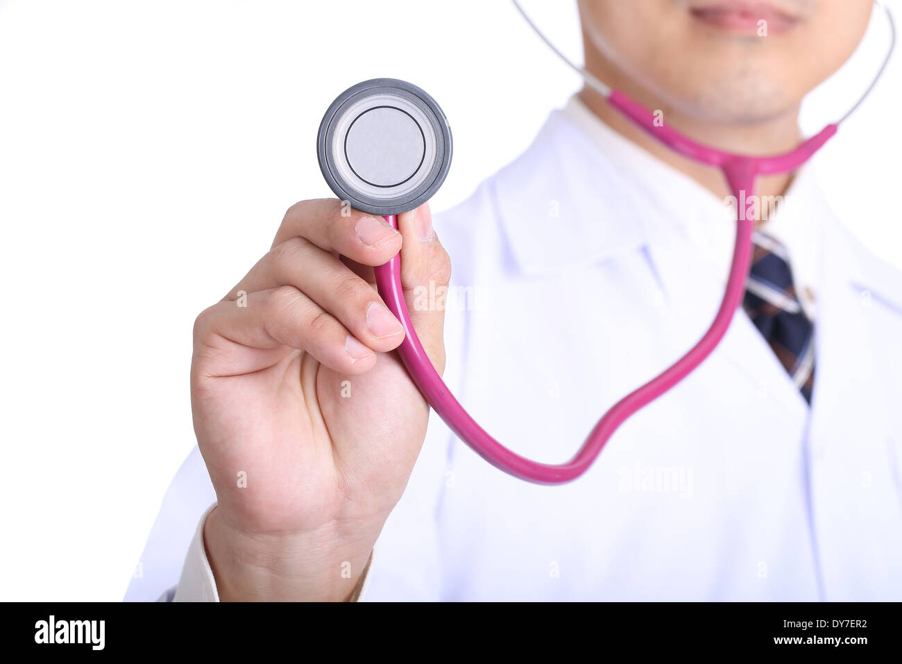 Medical Doctor Holding stethoscope Rose votre concept en bonne santé à l'hôpital Banque D'Images