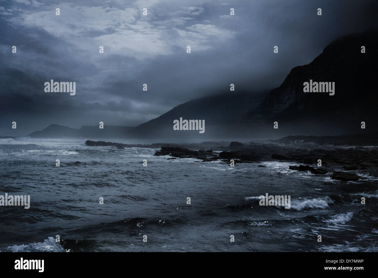 Temps orageux sur la mer Banque D'Images