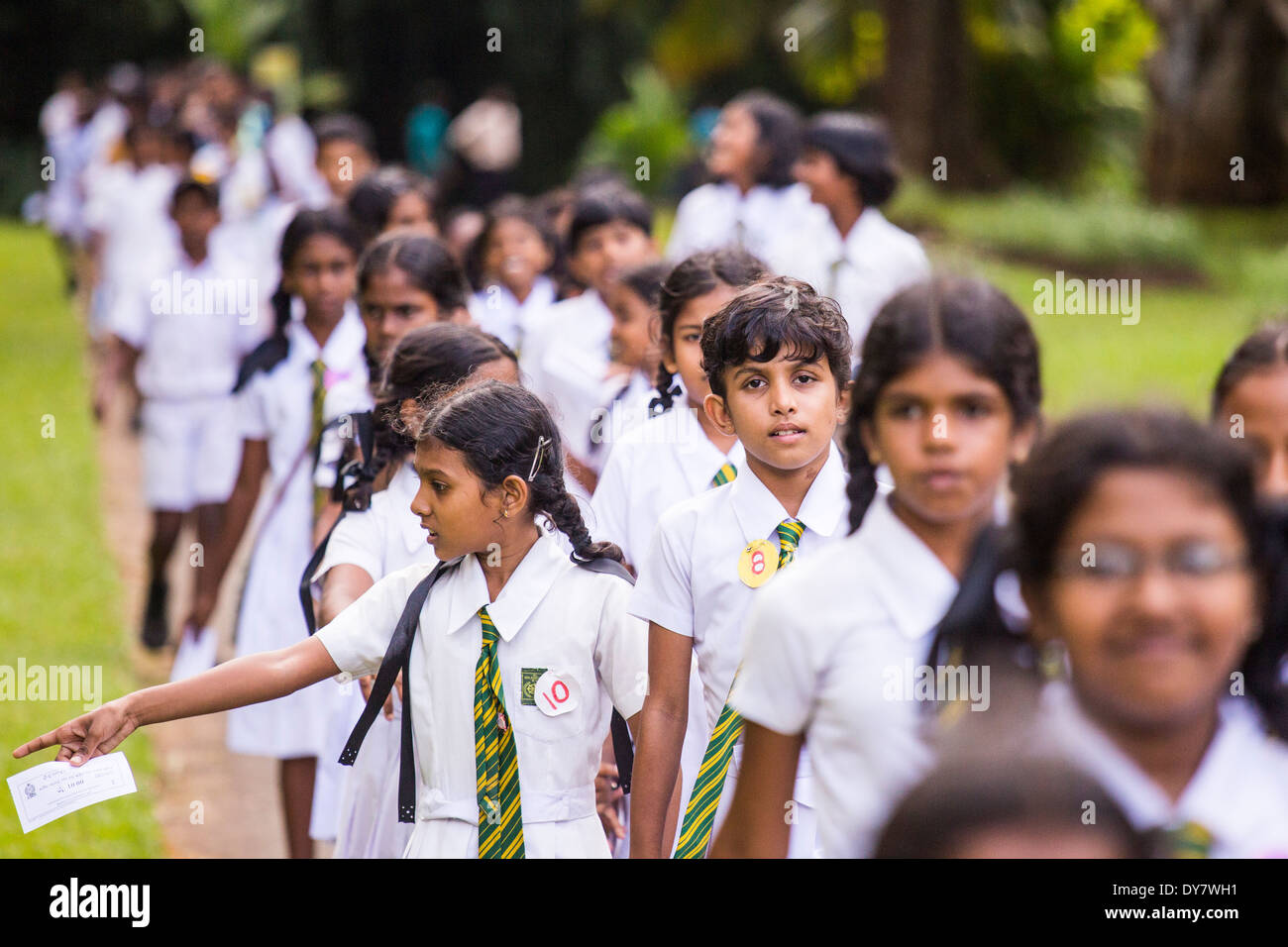 Sortie scolaire aux Jardins botaniques royaux, Peradeniya, Kandy, Sri Lanka Banque D'Images