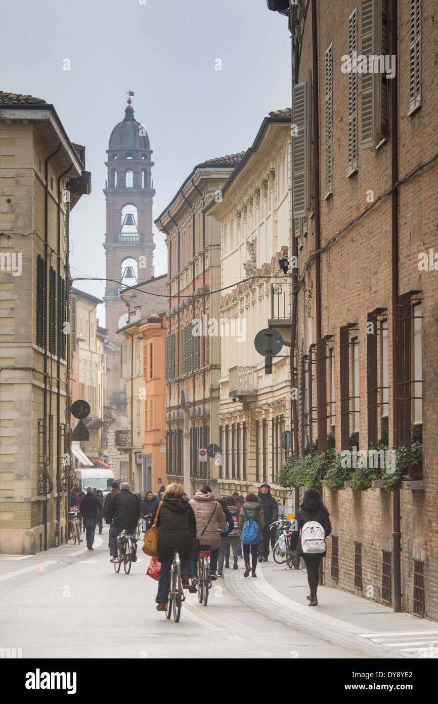 Rues de Faenza, Emilie Romagne, Italie Banque D'Images