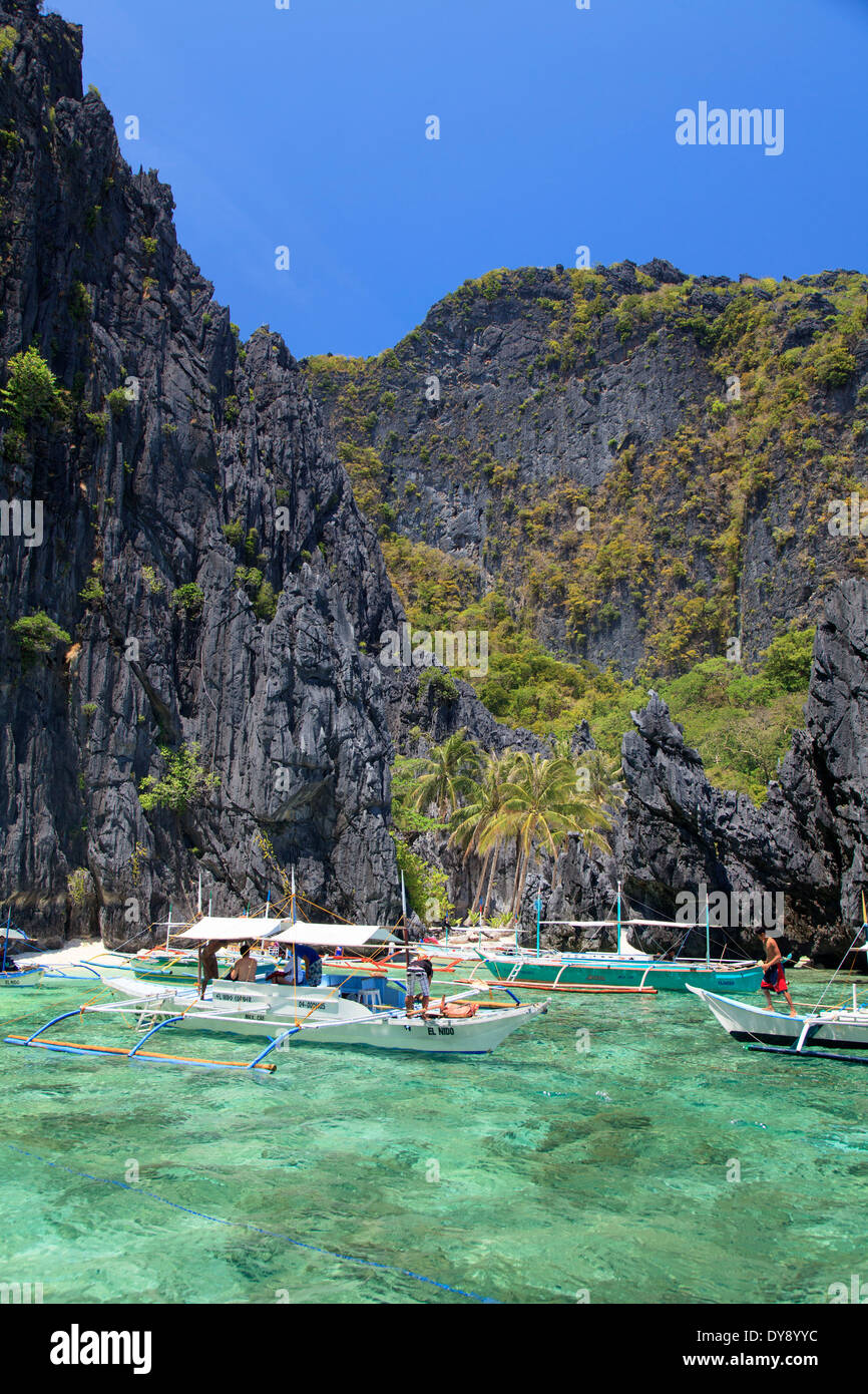 Philippines, Palawan, El Nido, docks de Miniloc Island Banque D'Images
