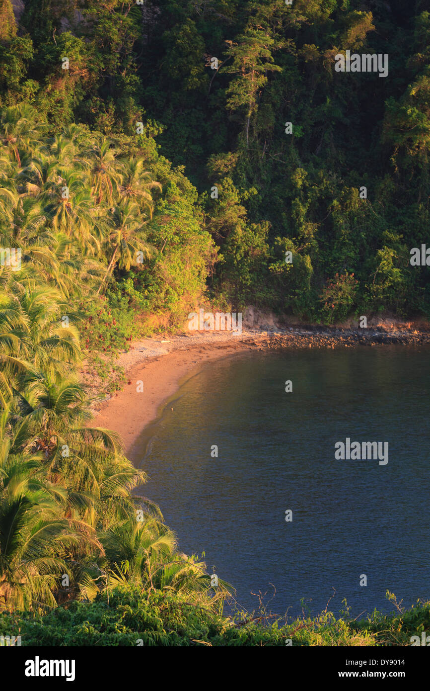 Philippines, Palawan, El Nido, Bay, Marimegmeg Beach Banque D'Images