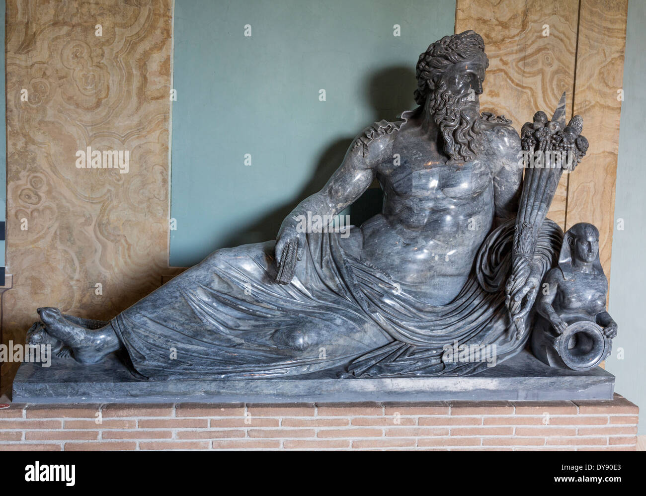 Statue de l'ergomètre du Nil, de Rome, 1er-2e siècle, cat. 22838, Musée Grégorien Egyptien du Vatican, Rome, Italie Banque D'Images