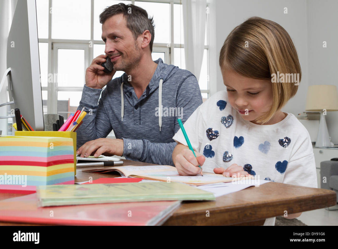 Le père et sa fille à 24 dimensions Banque D'Images