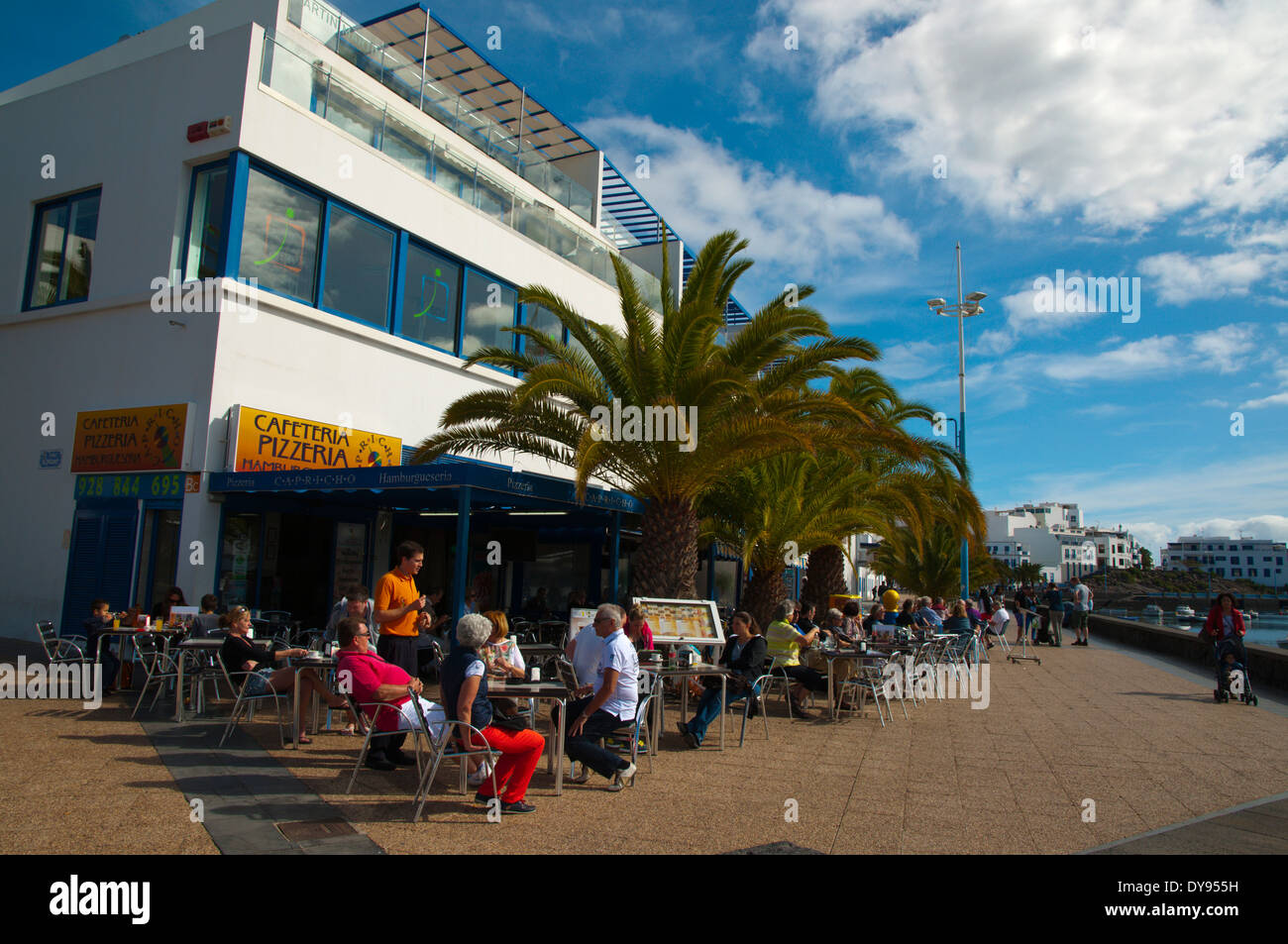 Restaurant extérieur, Charco de San Gines lake, Arrecife, Lanzarote, Canary Islands, Spain, Europe Banque D'Images