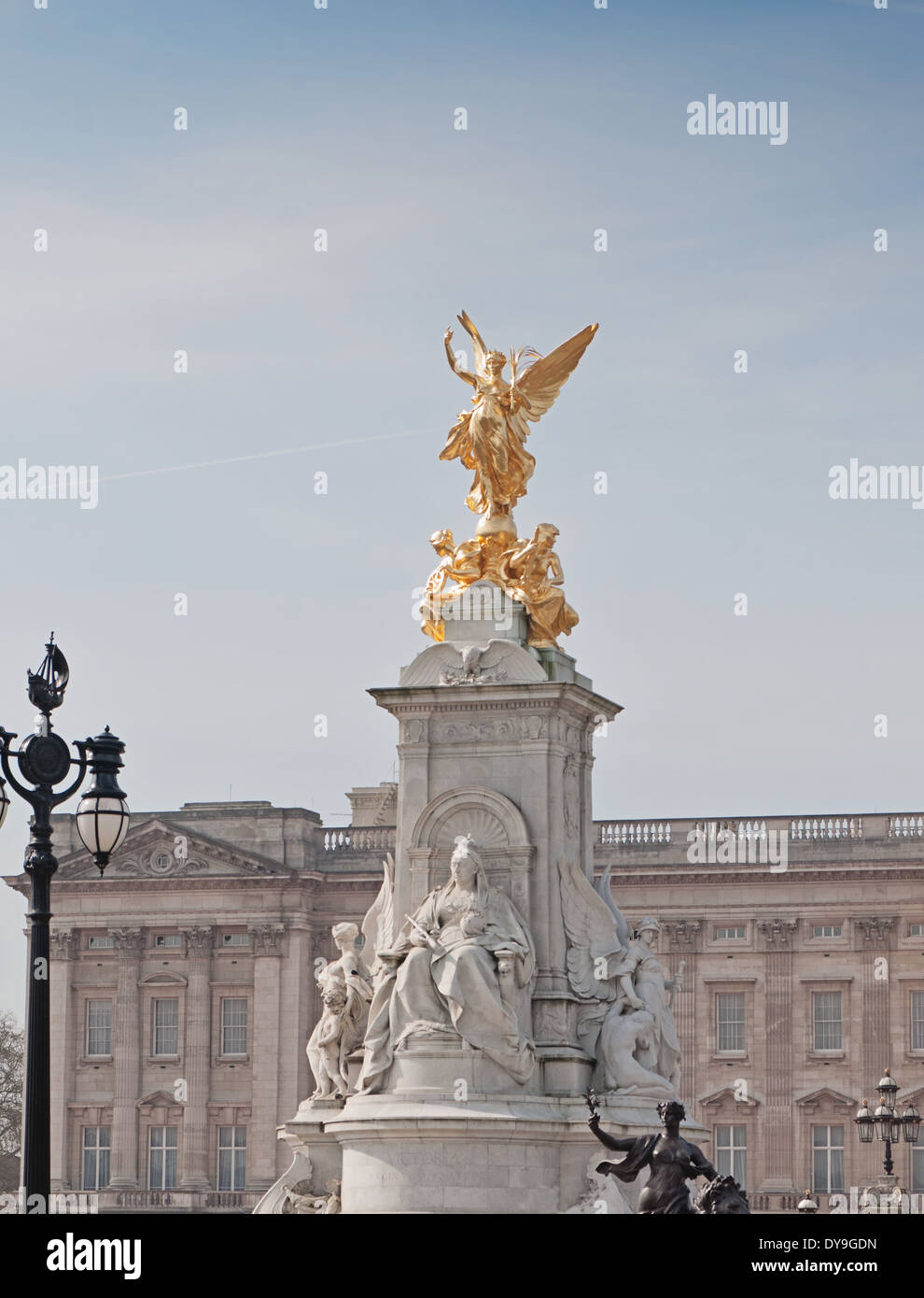 Victoria Memorial devant Buckingam Palace à Londres Banque D'Images