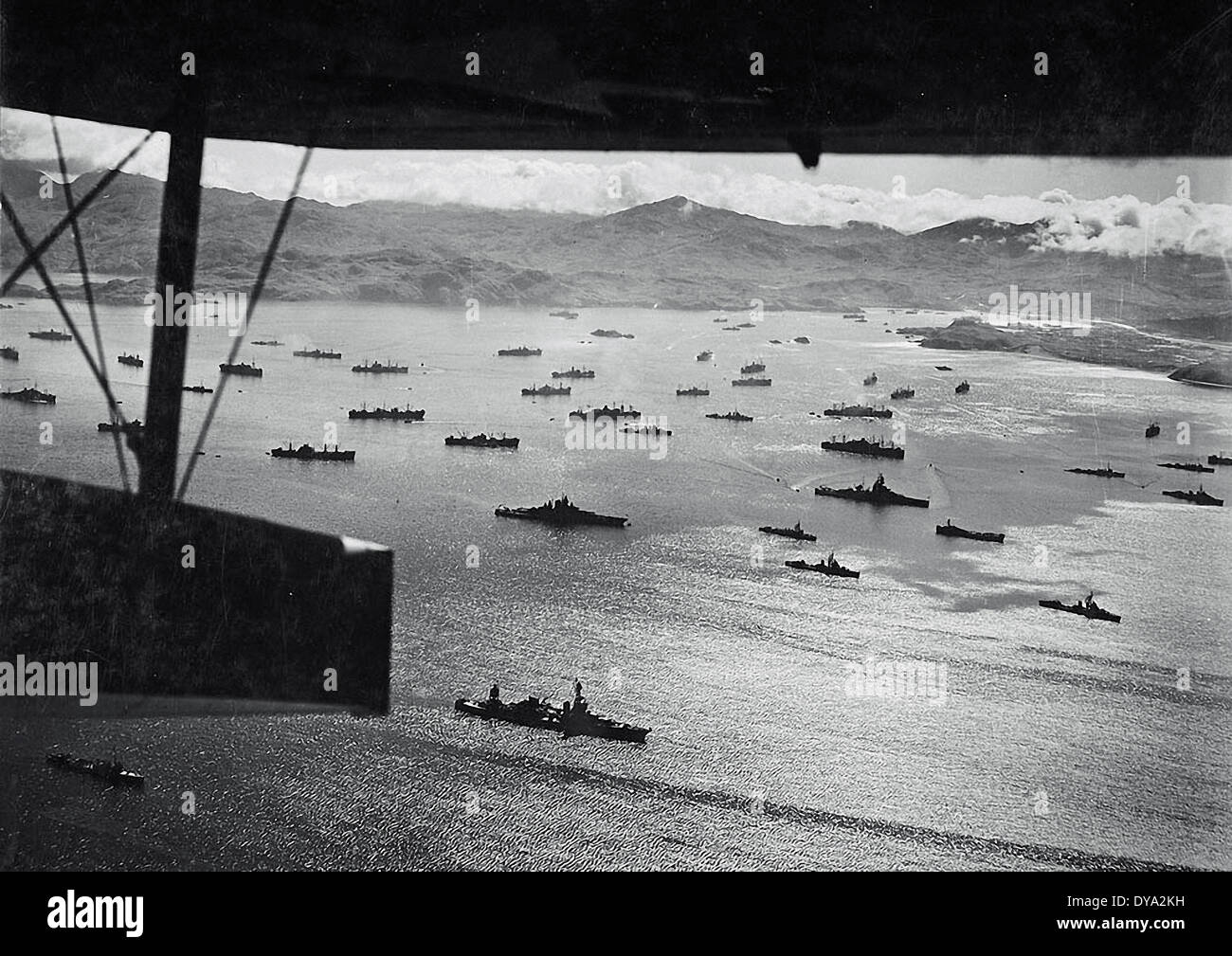 Historique de la DEUXIÈME GUERRE MONDIALE seconde guerre mondiale guerre seconde guerre mondiale, les îles Aléoutiennes Adak Harbour Îles Aléoutiennes flotte la flotte à l'ancre nous japonais Banque D'Images