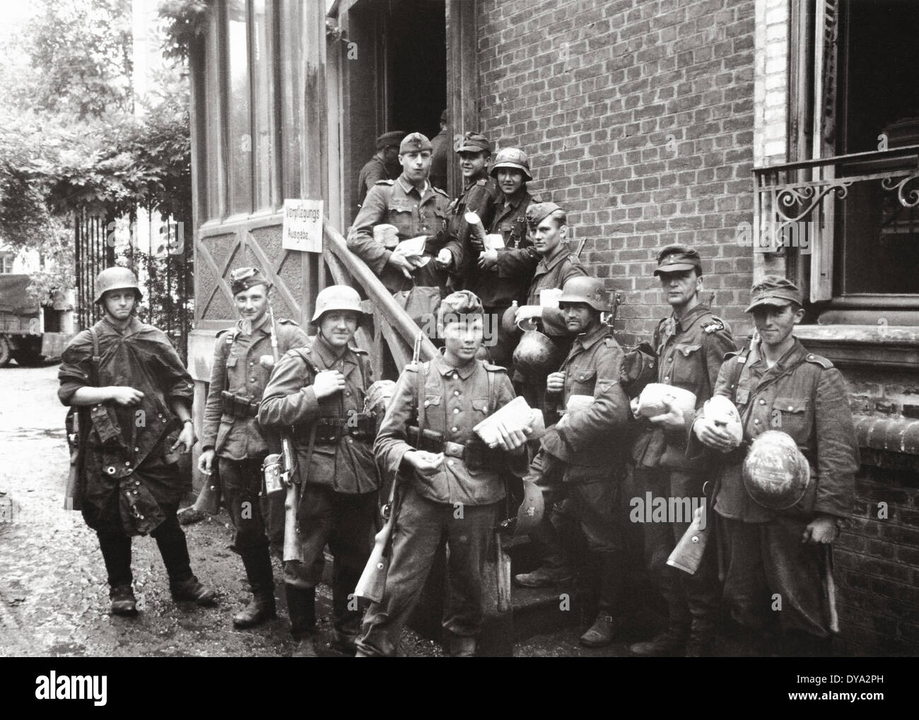 Historique de la Deuxième Guerre mondiale Seconde Guerre mondiale Guerre mondiale Seconde Guerre mondiale l'opération Overlord Overlord groupe soldats allemands invasion nazie militaire Nati Banque D'Images