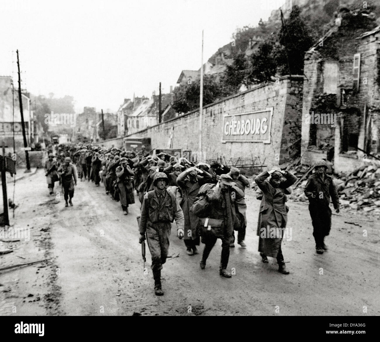 Historique de la Deuxième Guerre mondiale Seconde Guerre mondiale Guerre mondiale Seconde Guerre mondiale l'opération Overlord Overlord invasion POW de prisonniers de guerre allemands détenus marc Banque D'Images