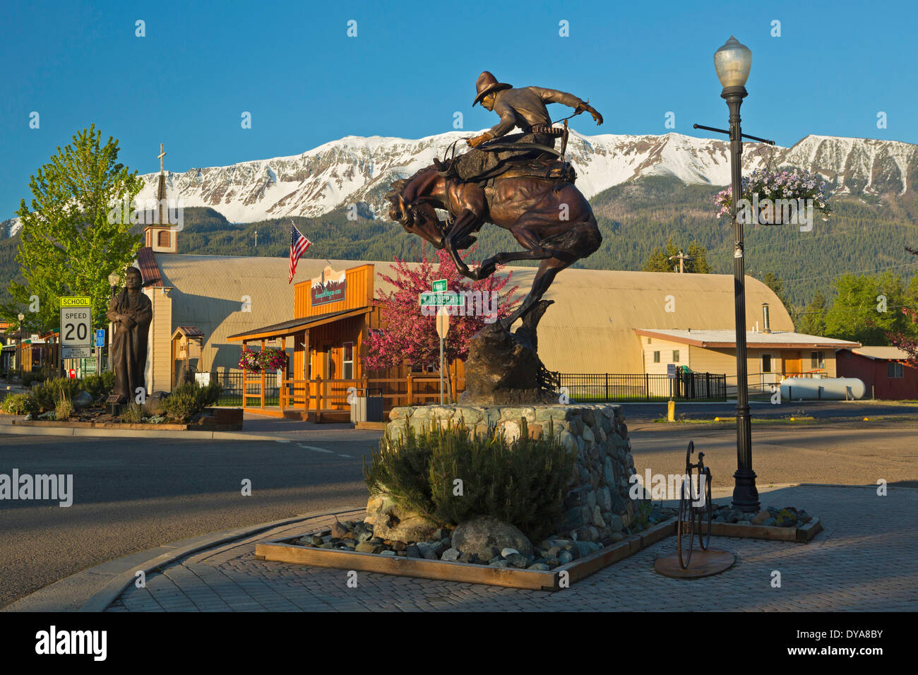 Joseph Oregon OU USA Amérique États-unis Mountain Range, monts enneigés des printemps pointe Wallowa Wallowas Wallowa Mountain Banque D'Images