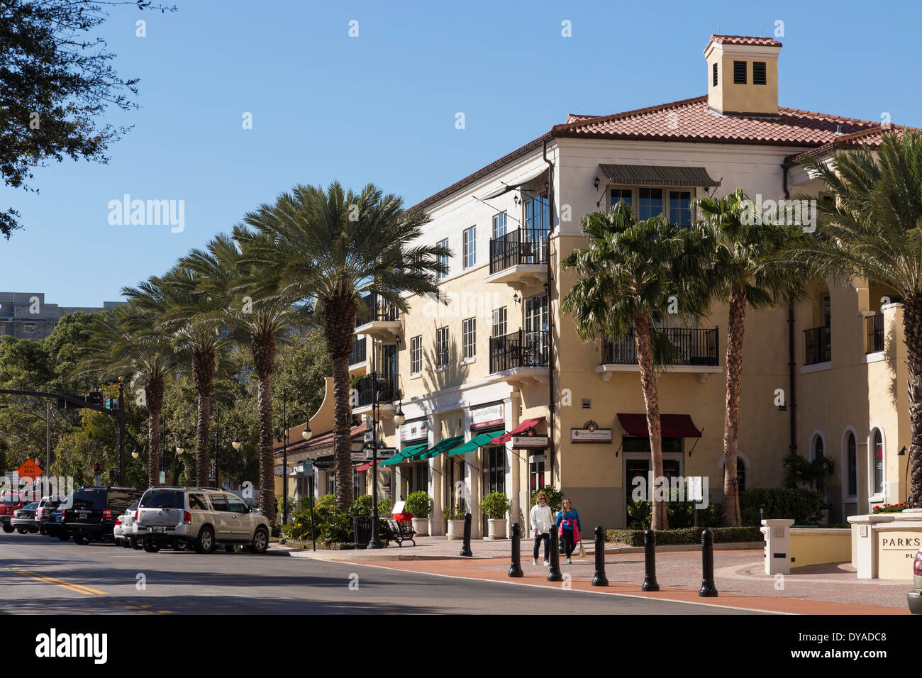 Scène de rue, Beach Drive, Saint Petersburg, FL, USA Banque D'Images