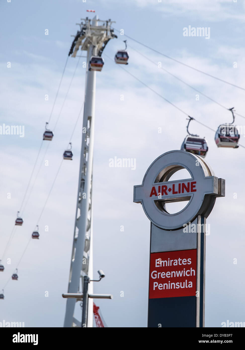 Unis Air-Line du Téléphérique à proximité de la station de Greenwich Peninsula Unis Banque D'Images