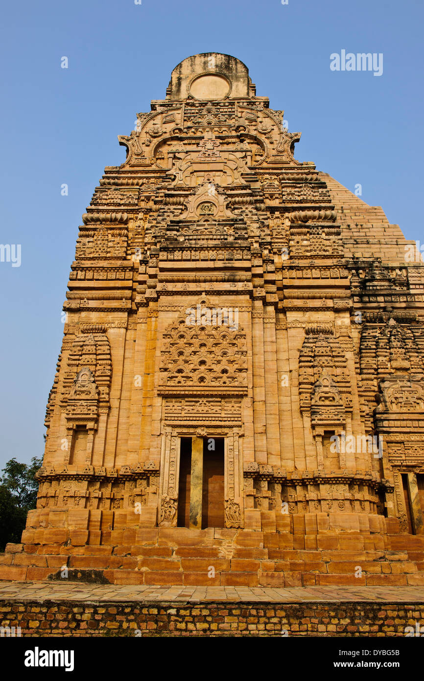 Teli ka Mandir,des pierres tombales,entrée,9e siècle,plus grand Temple dans le fort de Gwalior, Madhya Pradesh en Inde centrale. Banque D'Images
