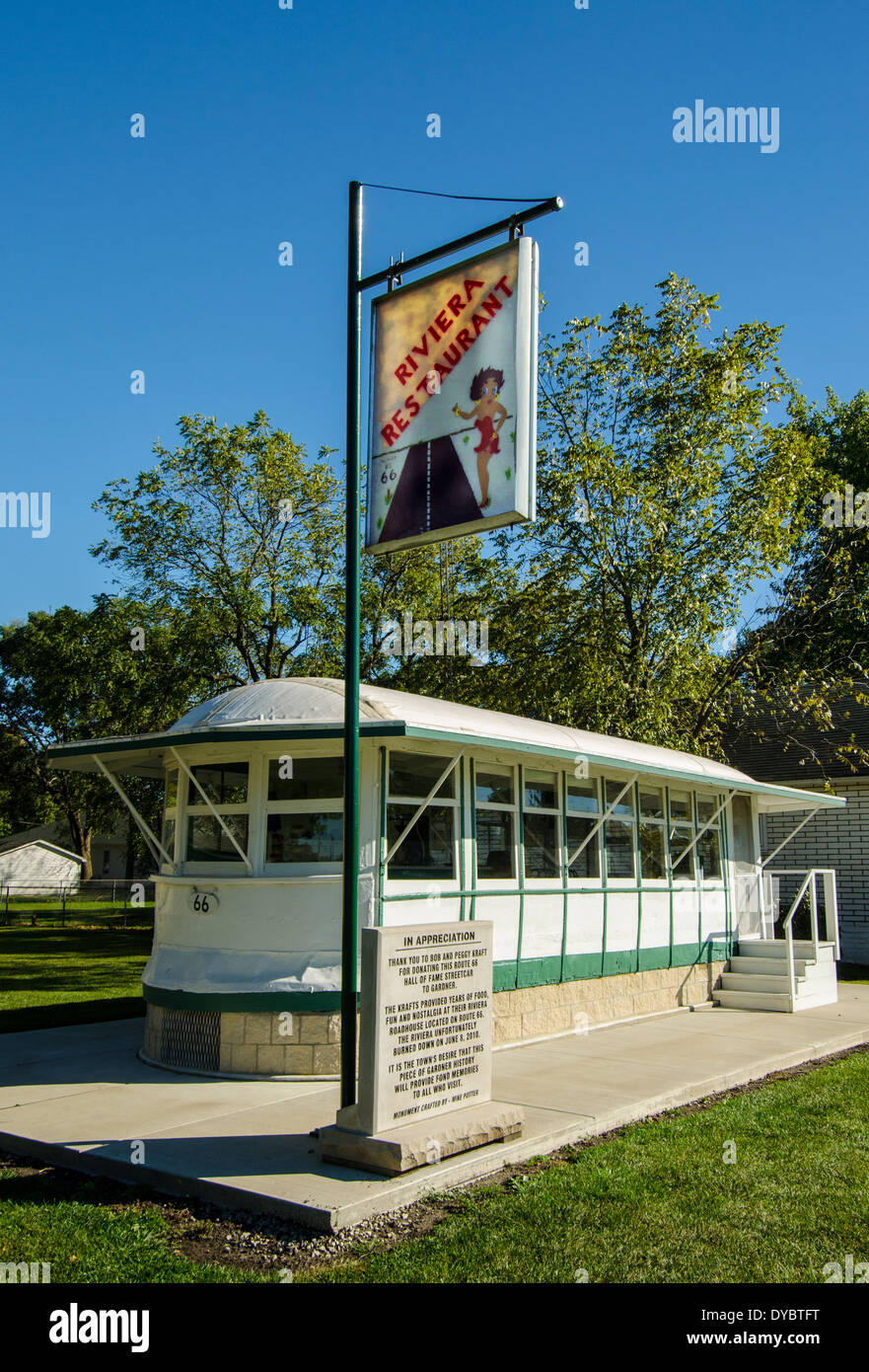 Le tramway historique à manger est dans le temple de la renommée de la route 66 et est situé dans une ville le long de la Route 66. Banque D'Images