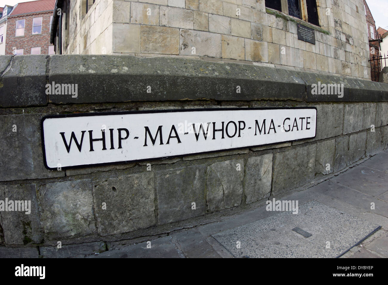 -Whip-Ma Whop-Ma-Gate Street Sign in New York. Le Yorkshire. UK Banque D'Images