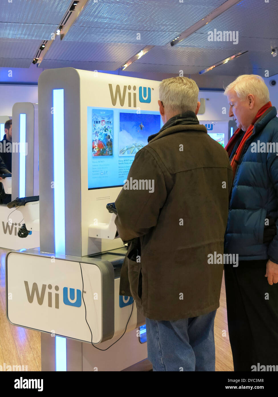 Nintendo World Store intérieur, Rockefeller Center, NEW YORK, USA Banque D'Images