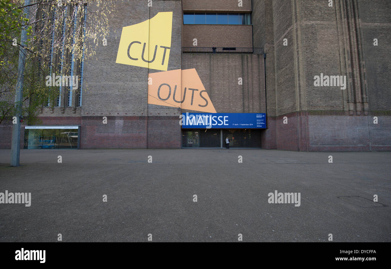 14.4.14. Londres, Royaume-Uni. La grande exposition de la Tate Modern, Henri Matisse : La poinçonnés, est la plus complète exposition jamais consacrée à l'artiste coupe-papier faites entre 1937 et 1954. Il rassemble près de 130 oeuvres, dont plusieurs vus ensemble pour la première fois. L'exposition s'ouvre à la Tate Modern le 17 avril 2014 et sera dans les salles de cinéma comme Matisse Live à partir du 3 juin. Sponsor mondial de Bank of America Merrill Lynch avec d'autres commanditaires de Hanjin Shipping. Banque D'Images 14.4.14. Londres, Royaume-Uni. La grande exposition de la Tate Modern, Henri Matisse : La poinçonnés, est la plus complète exposition jamais consacrée à l'artiste coupe-papier faites entre 1937 et 1954. Il rassemble près de 130 oeuvres, dont plusieurs vus ensemble pour la première fois. L'exposition s'ouvre à la Tate Modern le 17 avril 2014 et sera dans les salles de cinéma comme Matisse Live à partir du 3 juin. Sponsor mondial de Bank of America Merrill Lynch avec d'autres commanditaires de Hanjin Shipping. Banque D'Images