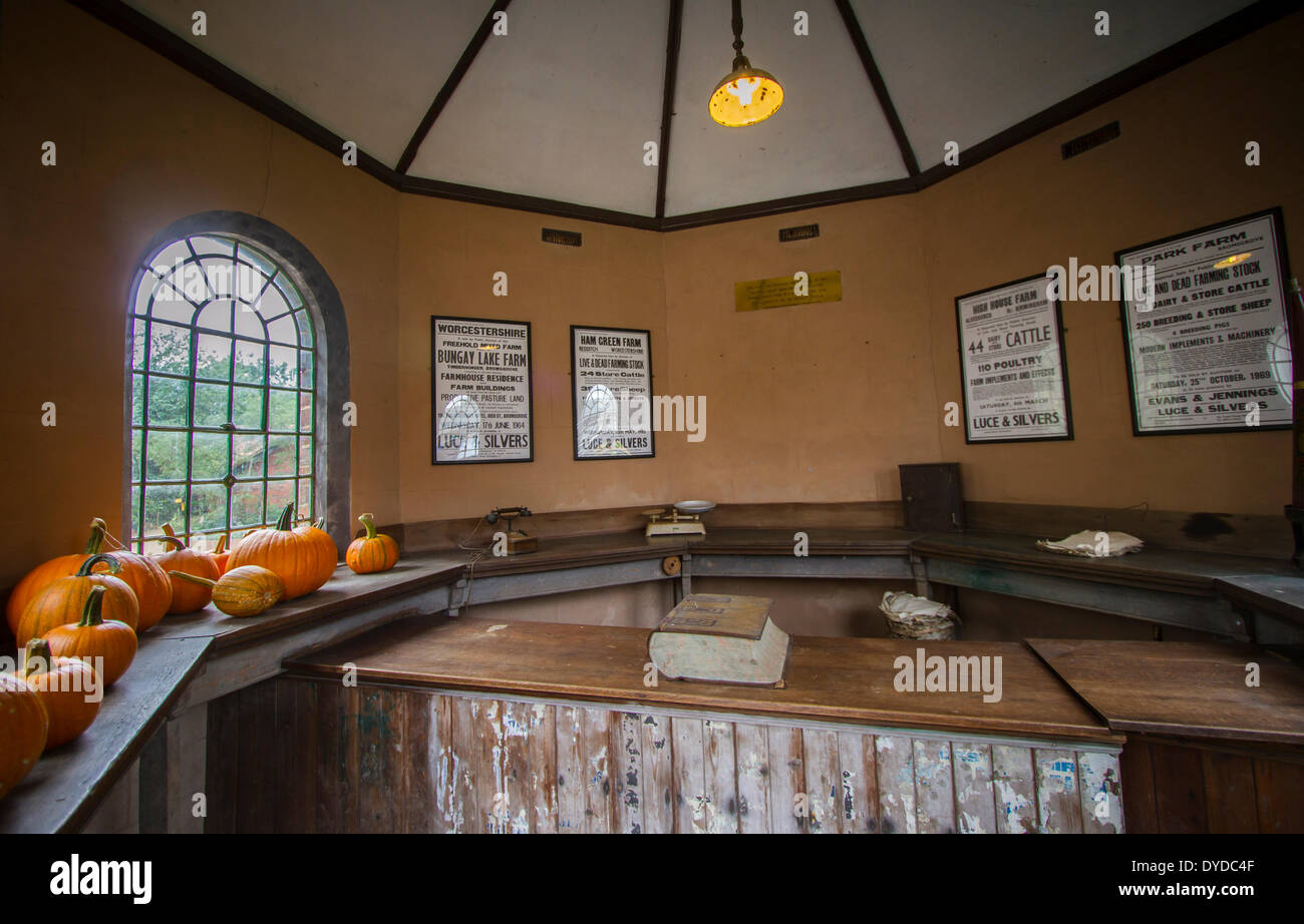 Marché du bétail à compter d'Avoncroft Museum Maison de bâtiments. Banque D'Images