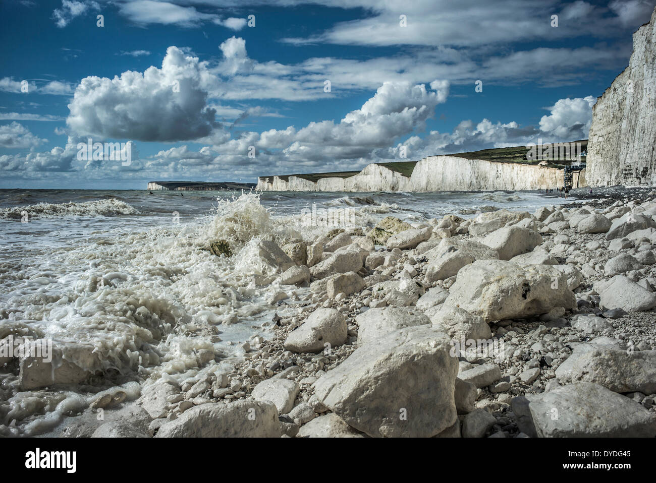 L'érosion des falaises de craie blanche dans la Severn Soeurs Country Park dans l'East Sussex. Banque D'Images