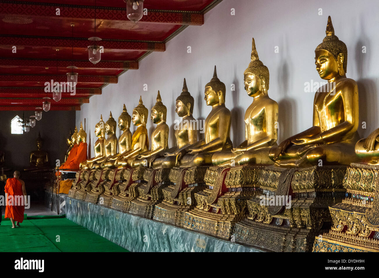 Bangkok, Thaïlande, Asie, Wat, Wat Pho, bouddhas, couloir, Golden, mains, beaucoup, beaucoup, de la religion, assis, touristique Banque D'Images