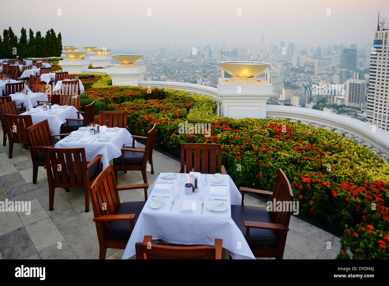 Thaïlande, Bangkok, bar Sirocco (Sky Bar) de l'hôtel Lebua Banque D'Images
