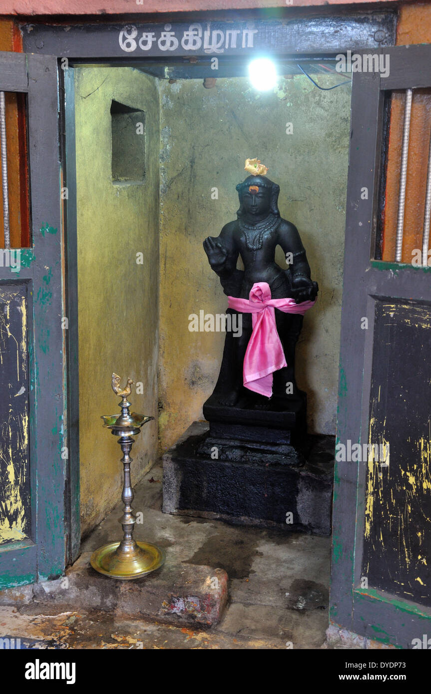 Petit sanctuaire intérieur Koneswaram Kovil, Trincomalee, Sri Lanka Banque D'Images