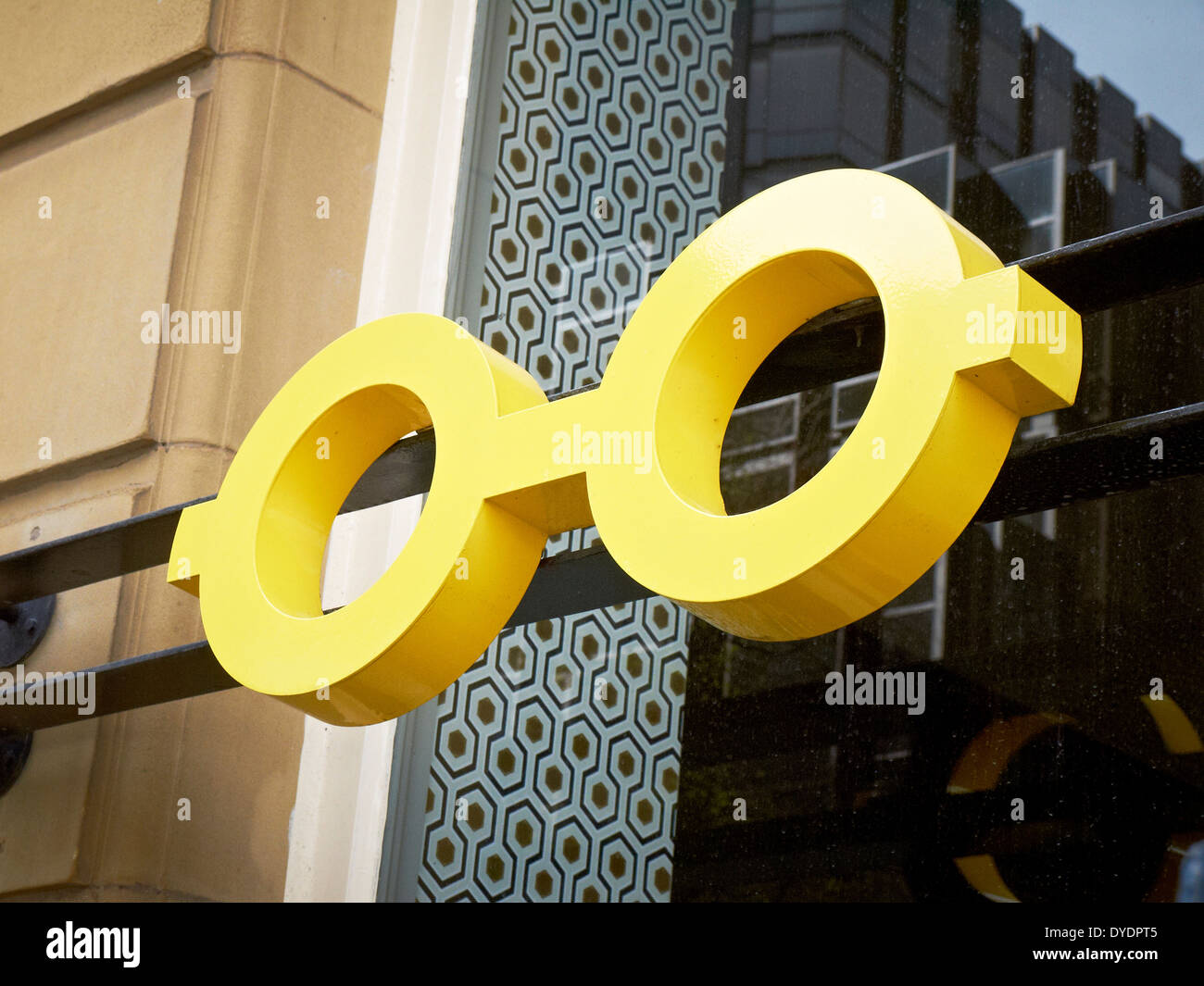 Jones et la signe opticiens dans King Street Manchester UK Banque D'Images