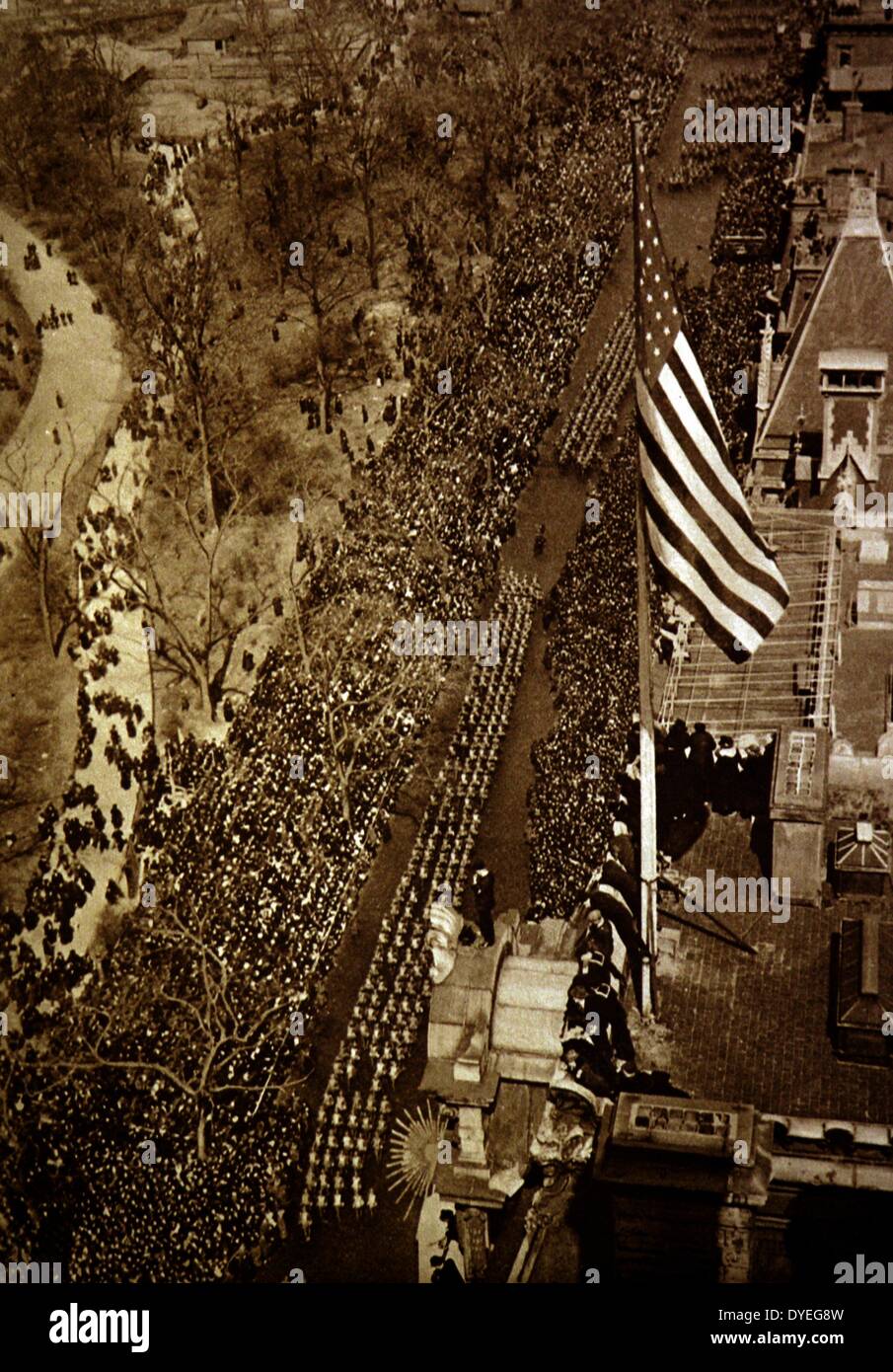 La Première Guerre mondiale - marche triomphale de la 27e Division, U.S. Army, à New York, 25 mars 1919. Banque D'Images
