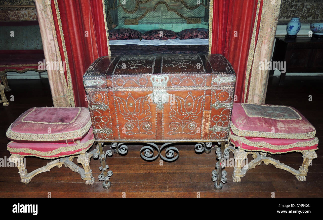 La chambre Queen Ann au château de Warwick. (6 février 1665 - 1er août 1714[1]) est devenue la Reine de l'Angleterre, l'Ecosse et l'Irlande le 8 mars 1702. Le 1er mai 1707, Banque D'Images