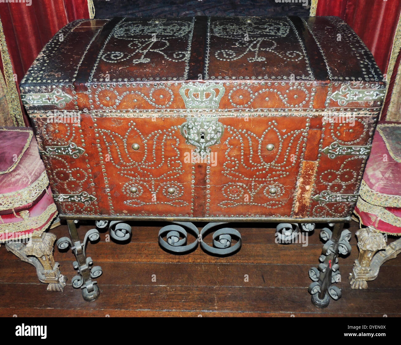 La chambre Queen Ann au château de Warwick. (6 février 1665 - 1er août 1714[1]) est devenue la Reine de l'Angleterre, l'Ecosse et l'Irlande le 8 mars 1702. Le 1er mai 1707, Banque D'Images