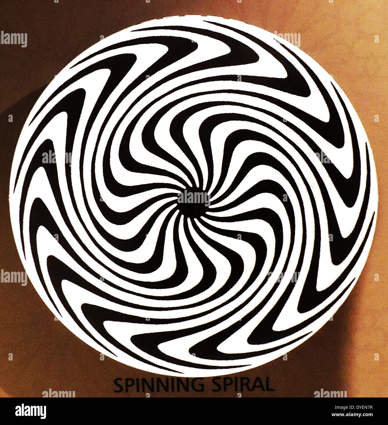 Spirale Noir Et Blanc Illusion D Optique Photo Stock Alamy