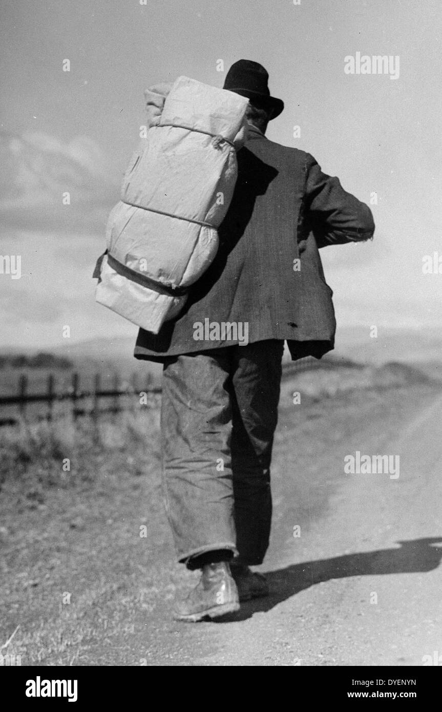 Travailleur migrant sur California Highway par Dorothea Lange 1895-1965, en date du 19380101 Banque D'Images