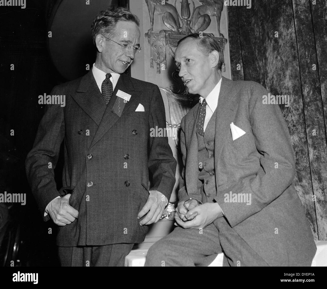 Secrétaire du Commerce de détail américain adresses Fédération. Washington, D.C., le 22 mai. Harry Hopkins. Date de création/publication : 1939 Banque D'Images