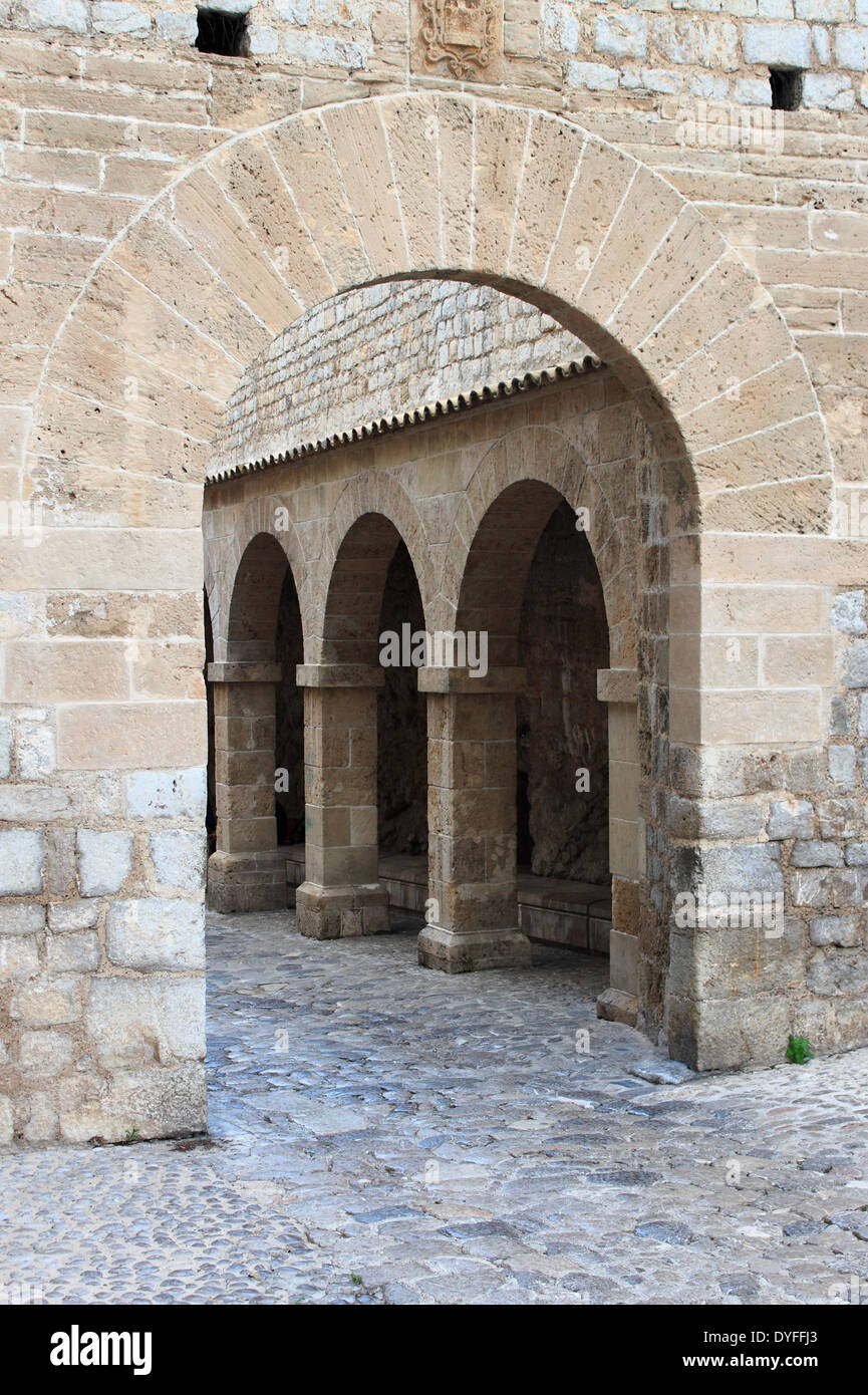 Porte d'entrée de la Cour du manège militaire dans la ville d'Ibiza, Espagne Banque D'Images