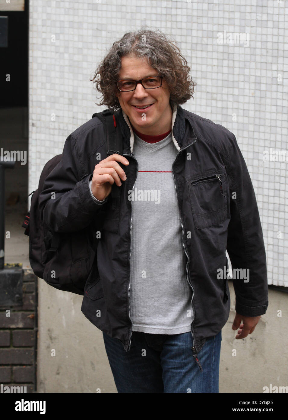 Londres, Royaume-Uni, 17 avril 2014. Alan Davies vu à l'UGC vidéo sur la SouthBank Banque D'Images