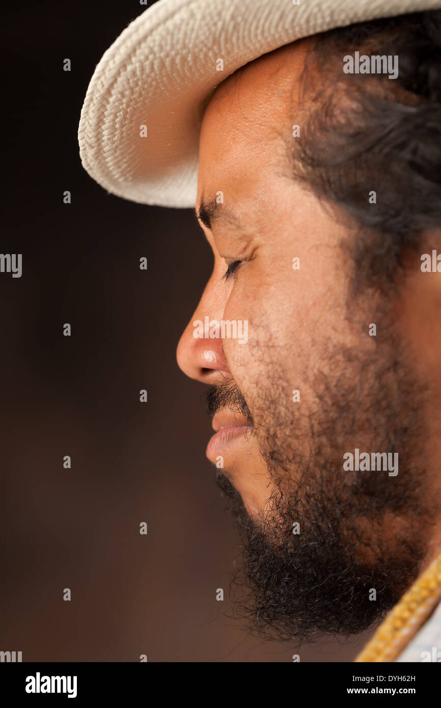 Homme africain de profil Banque de photographies et d’images à haute ...