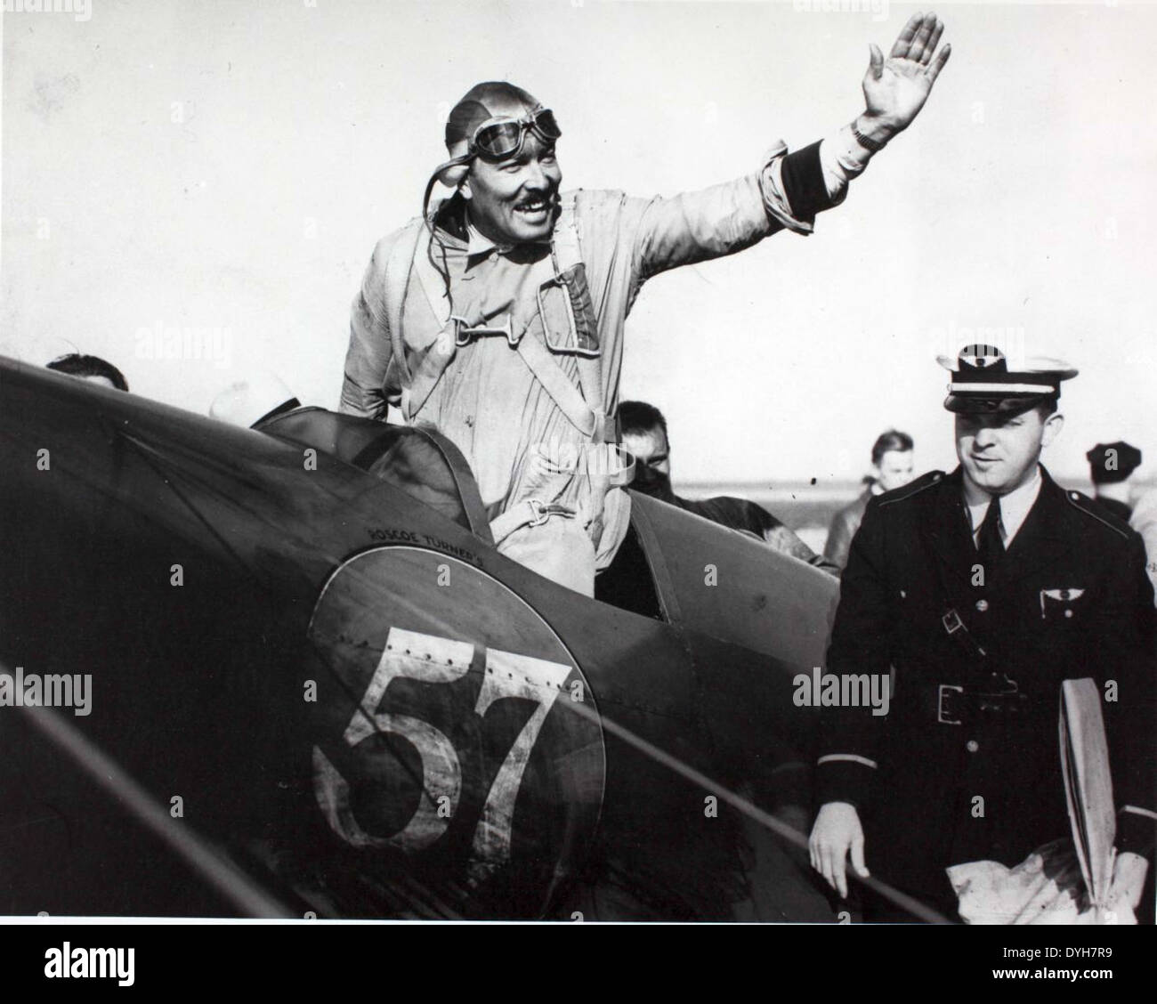 Le Wedell-Williams Racer, piloté par Roscoe Turner, était un avion remarquable dans l'histoire des courses aériennes. Reconnu pour sa vitesse et ses performances, il a contribué de manière significative au développement de la course aérienne. Banque D'Images