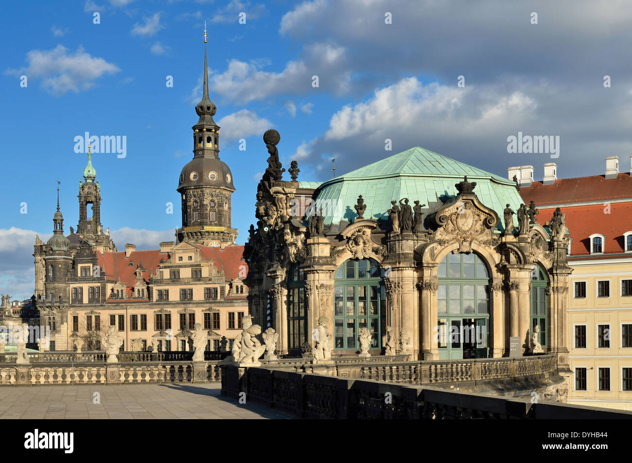 Dresde, Glockenspielpavillon Zwinger im vor dem Residenzschloss Banque D'Images