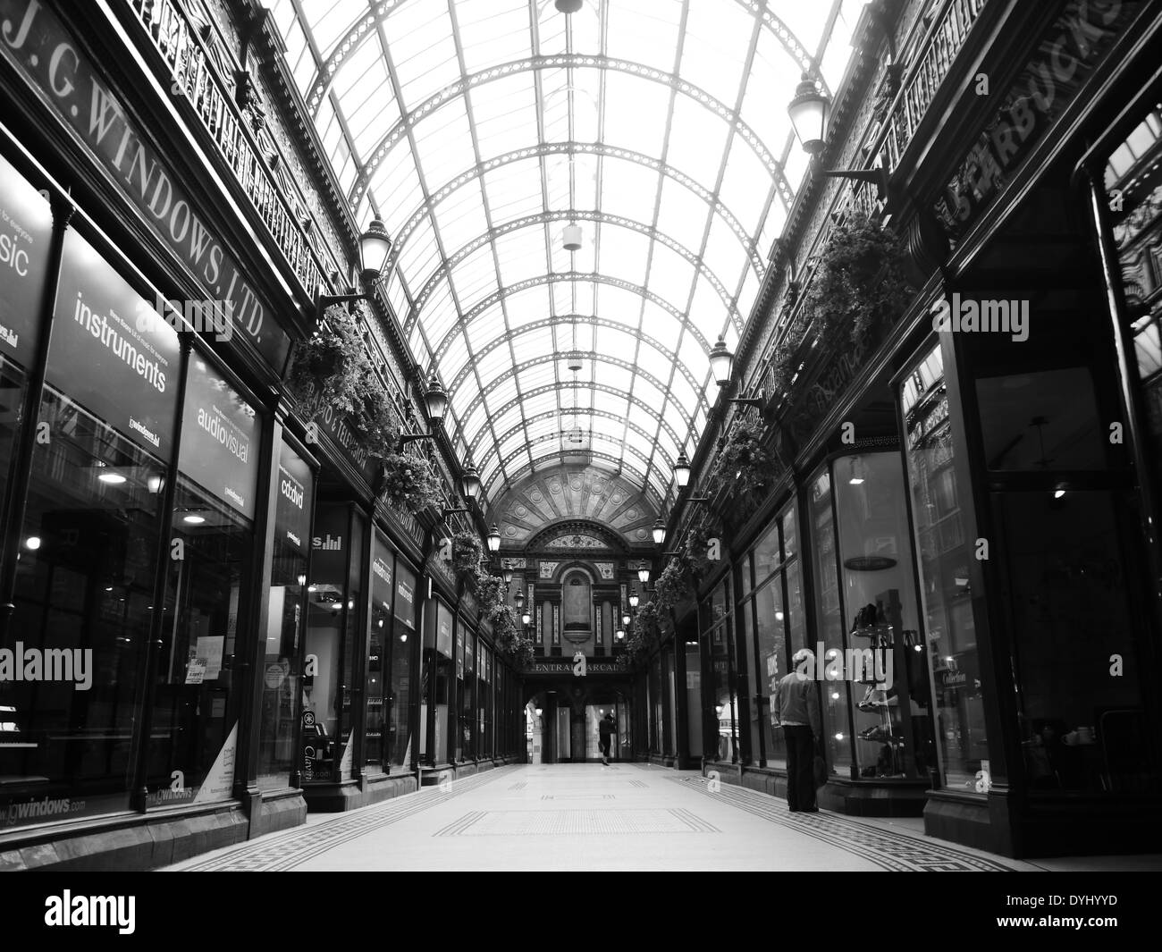 Voir l'historique de l'Arcade centrale ornée (aka Arcade Windows), un lieu populaire à Newcastle Upon Tyne, England, UK Banque D'Images