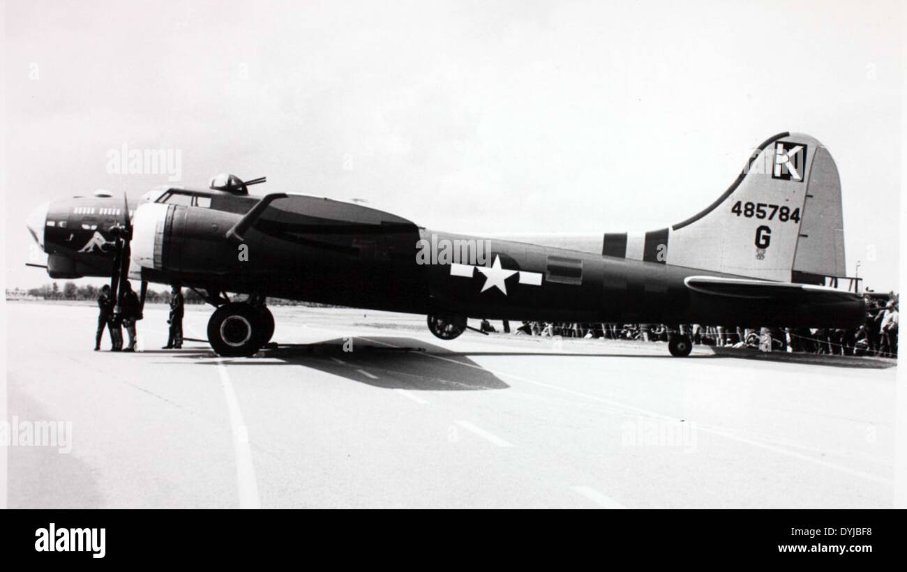 Boeing b17g forteresse volante Banque de photographies et d’images à ...