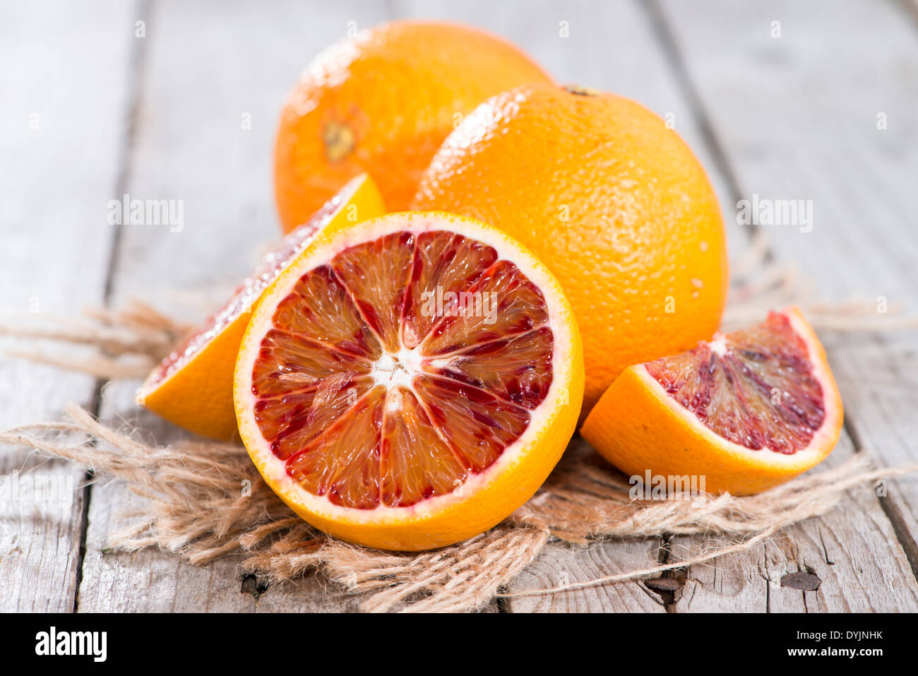 Pièce fraîche de juicy Orange sanguine (gros plan) Banque D'Images