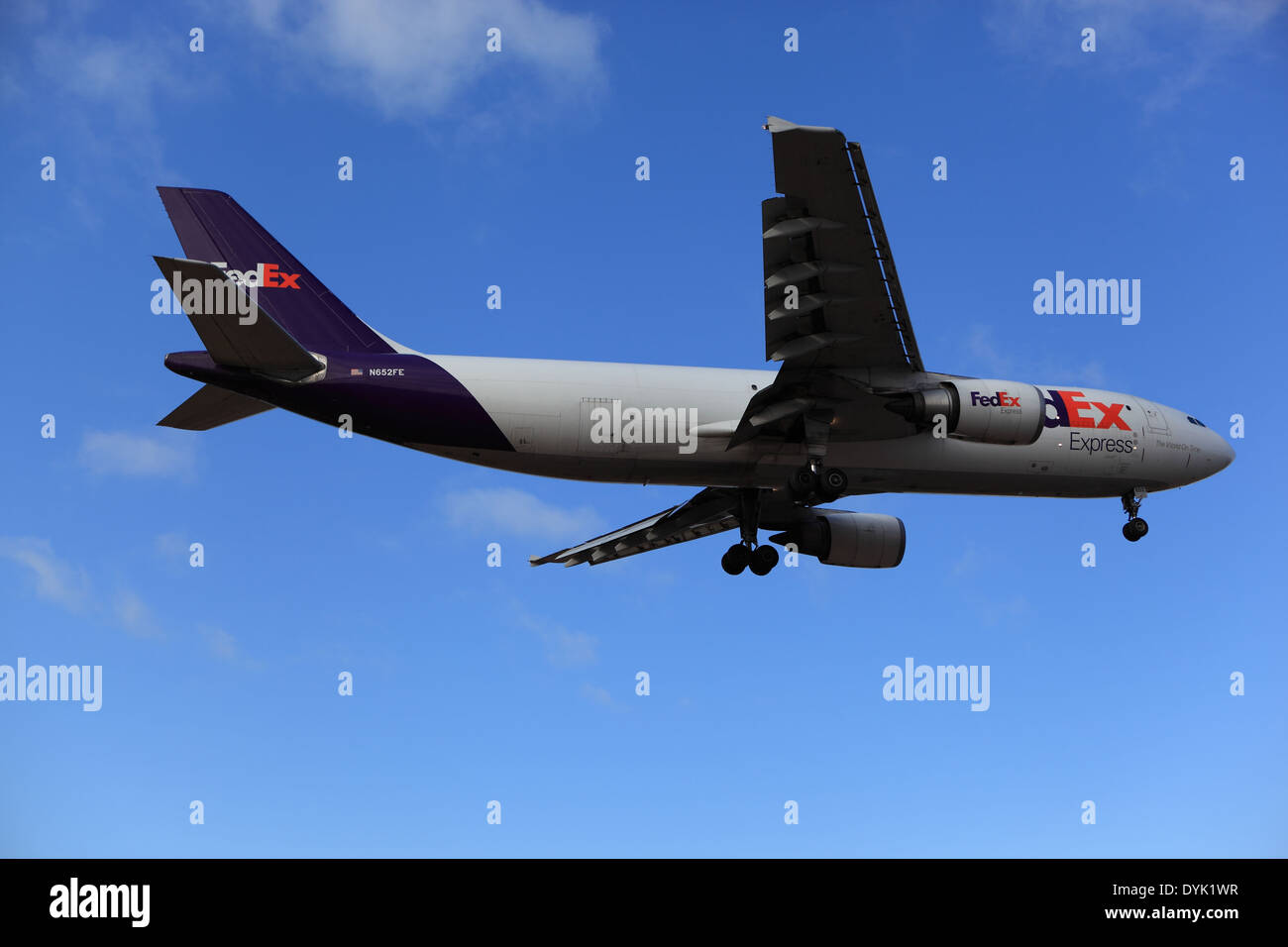 Airbus A300-600 N652FE Federal Express à l'aéroport d'Ottawa Ottawa, Canada 19 avril, 2014 Banque D'Images