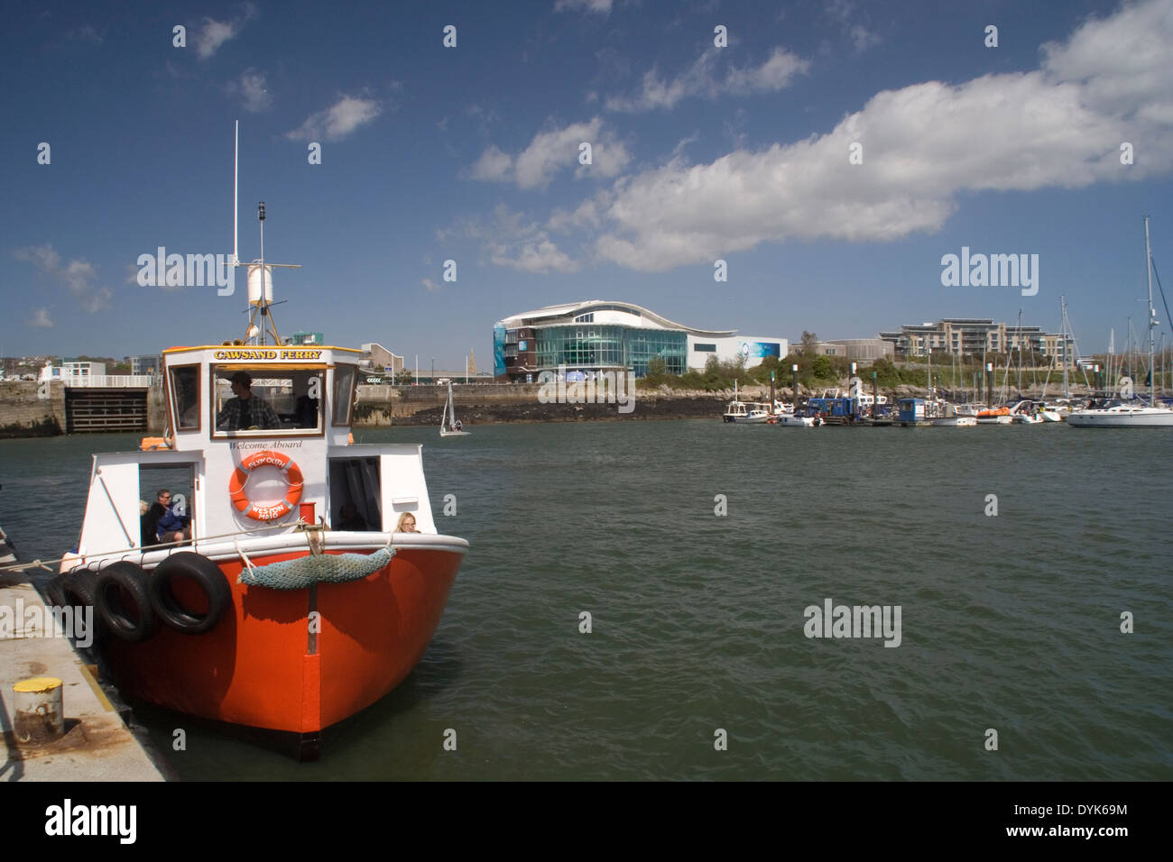 Barbican Plymouth Ferry à Cawsand Banque D'Images