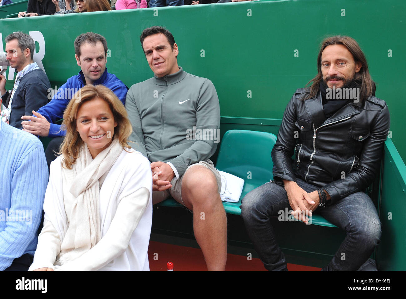 Monaco, Monte Carlo. Apr 20, 2014. Tennis ATP Masters final. Roger Federer  (SUI) et Stanislas Wawrinka (SUI). Bob Sinclar avec Stéphane Vivier et Seve  Luthi : Action Crédit Plus Sport/Alamy Live News