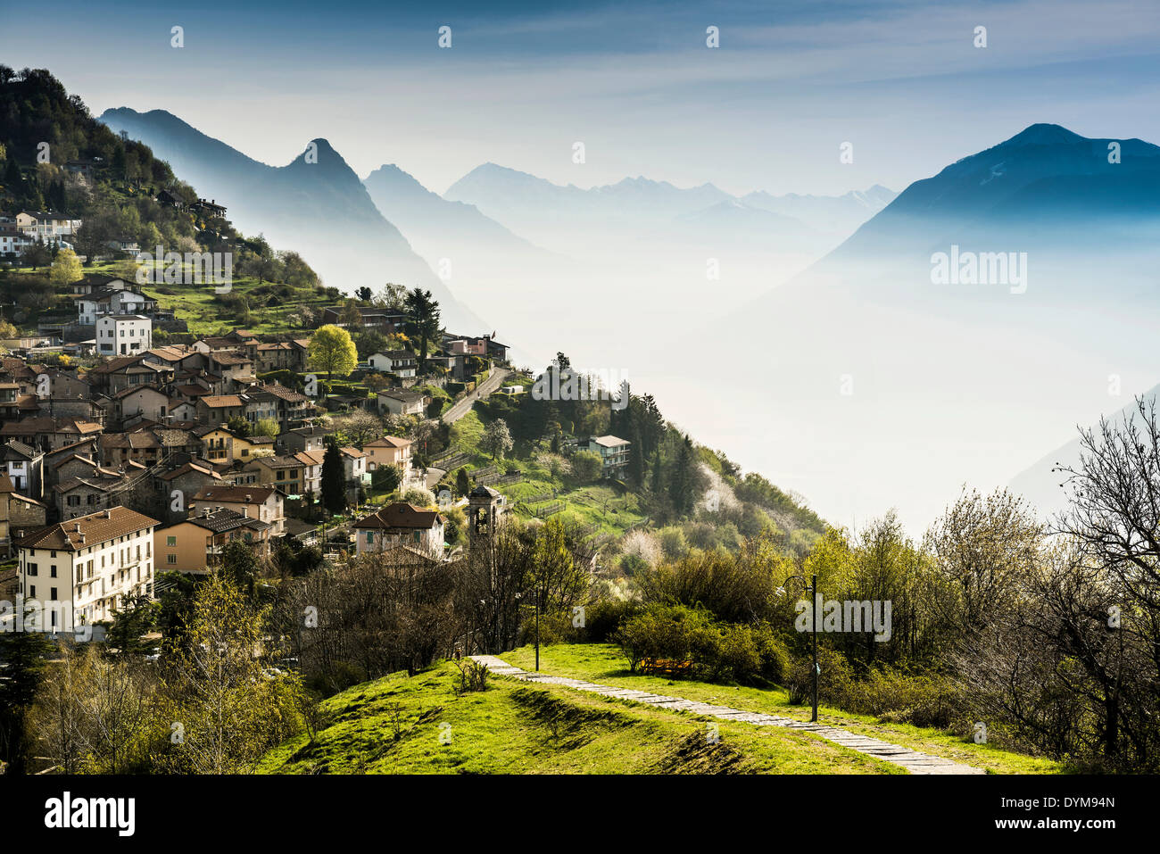 Village de Brè, Monte Brè, Lugano, Lac de Lugano, lago di Lugano, Tessin, Suisse Banque D'Images