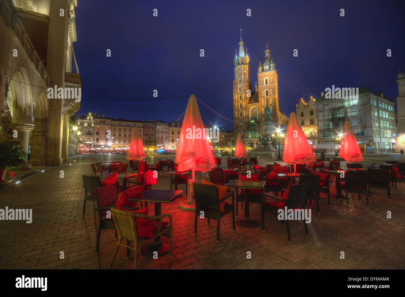 La place du marché principale de Cracovie Banque D'Images