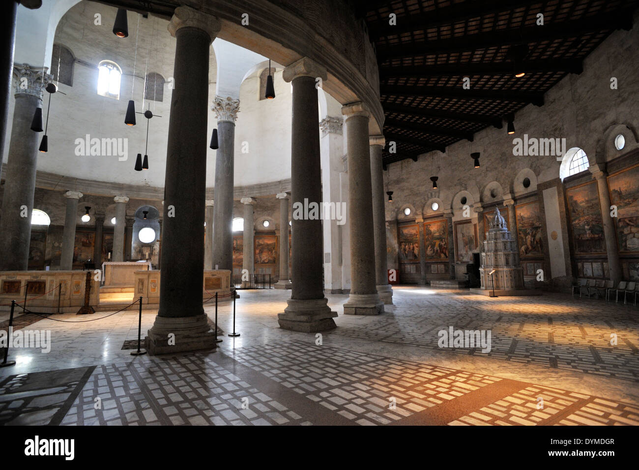 Italie, Rome, Celio, église Santo Stefano Rotondo Banque D'Images