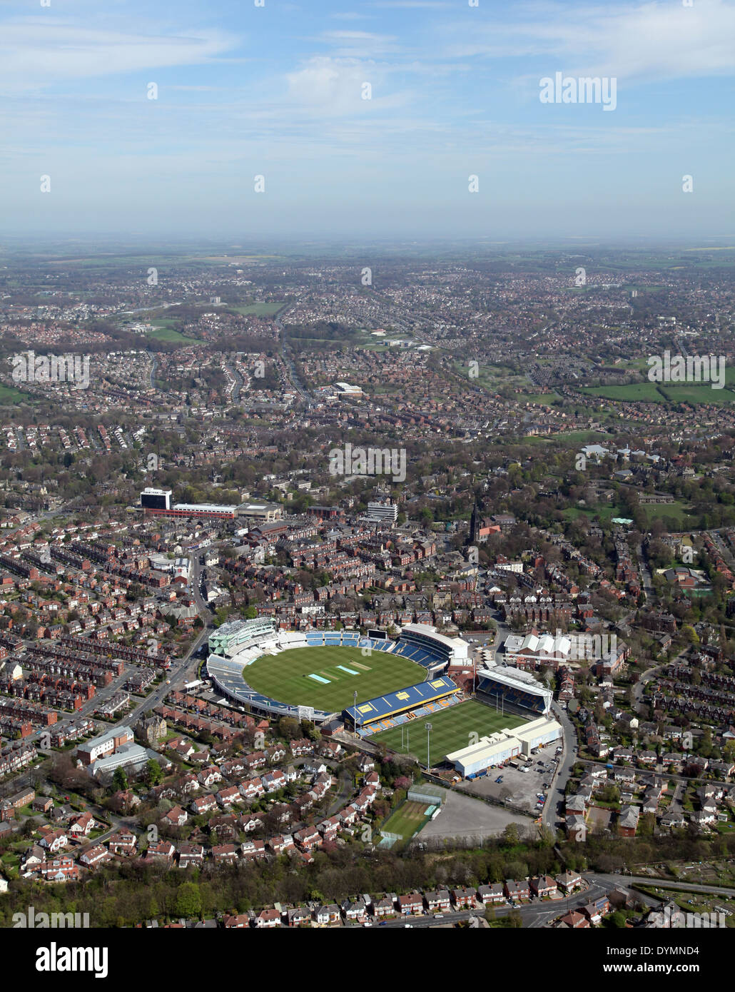 Vue aérienne de Headingley, accueil de la Leeds Rhinos Rugby League & Yorkshire County Cricket Club Banque D'Images