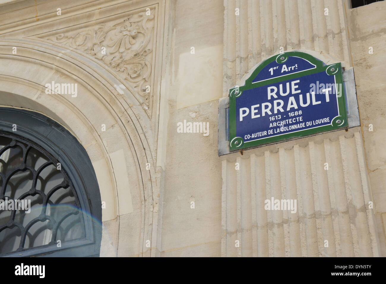 Panneau de signalisation à paris Banque de photographies et d’images à ...