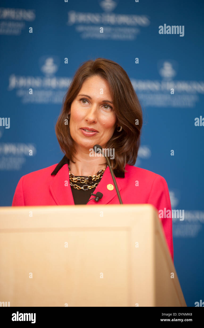 Deborah Hersman, Président par intérim de la National Transportation Safety Board (NTSB), Banque D'Images Deborah Hersman, Président par intérim de la National Transportation Safety Board (NTSB), Banque D'Images